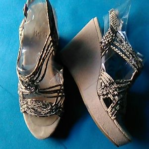 Wedge sandal
